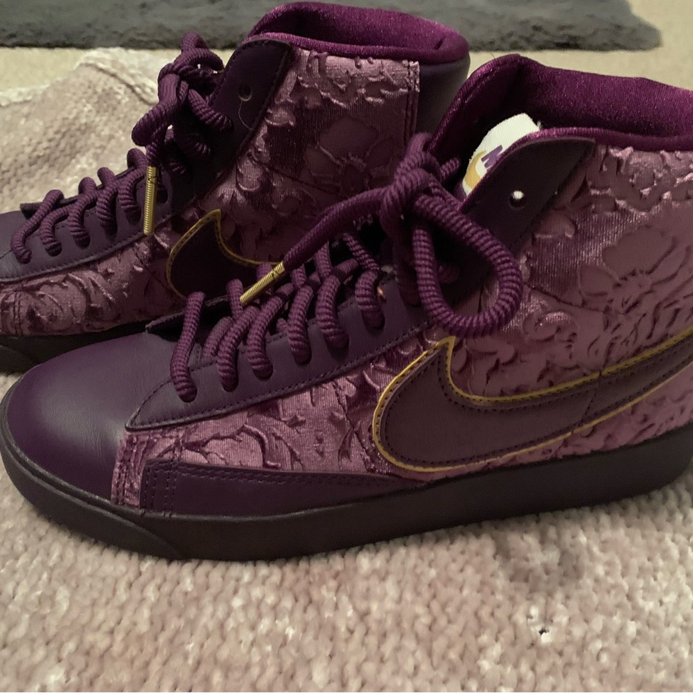 Nike blazers Mids
